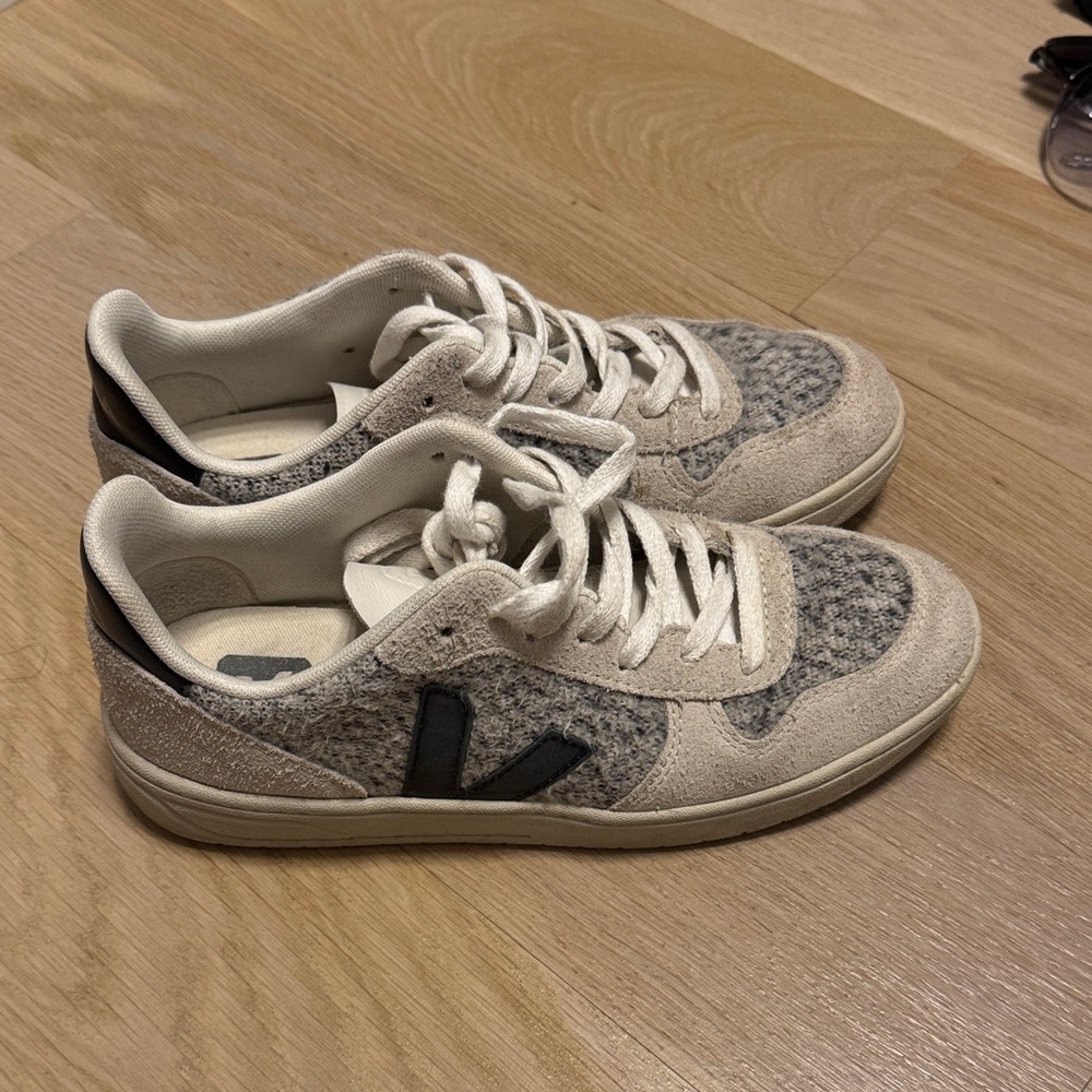 Veja Cream and Gray Sneakers